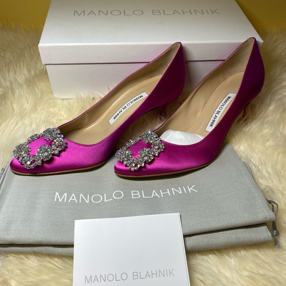 New authentic Manolo Blahnik hangisi heels - Picture 8 of 14